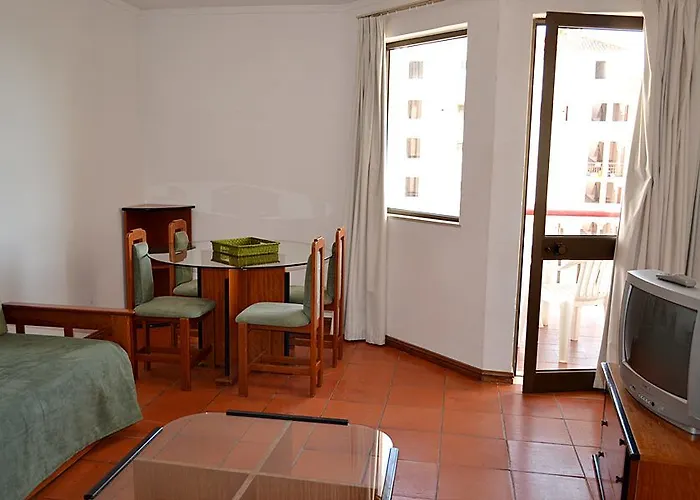 Algardia Marina Parque By Garvetur * Vilamoura